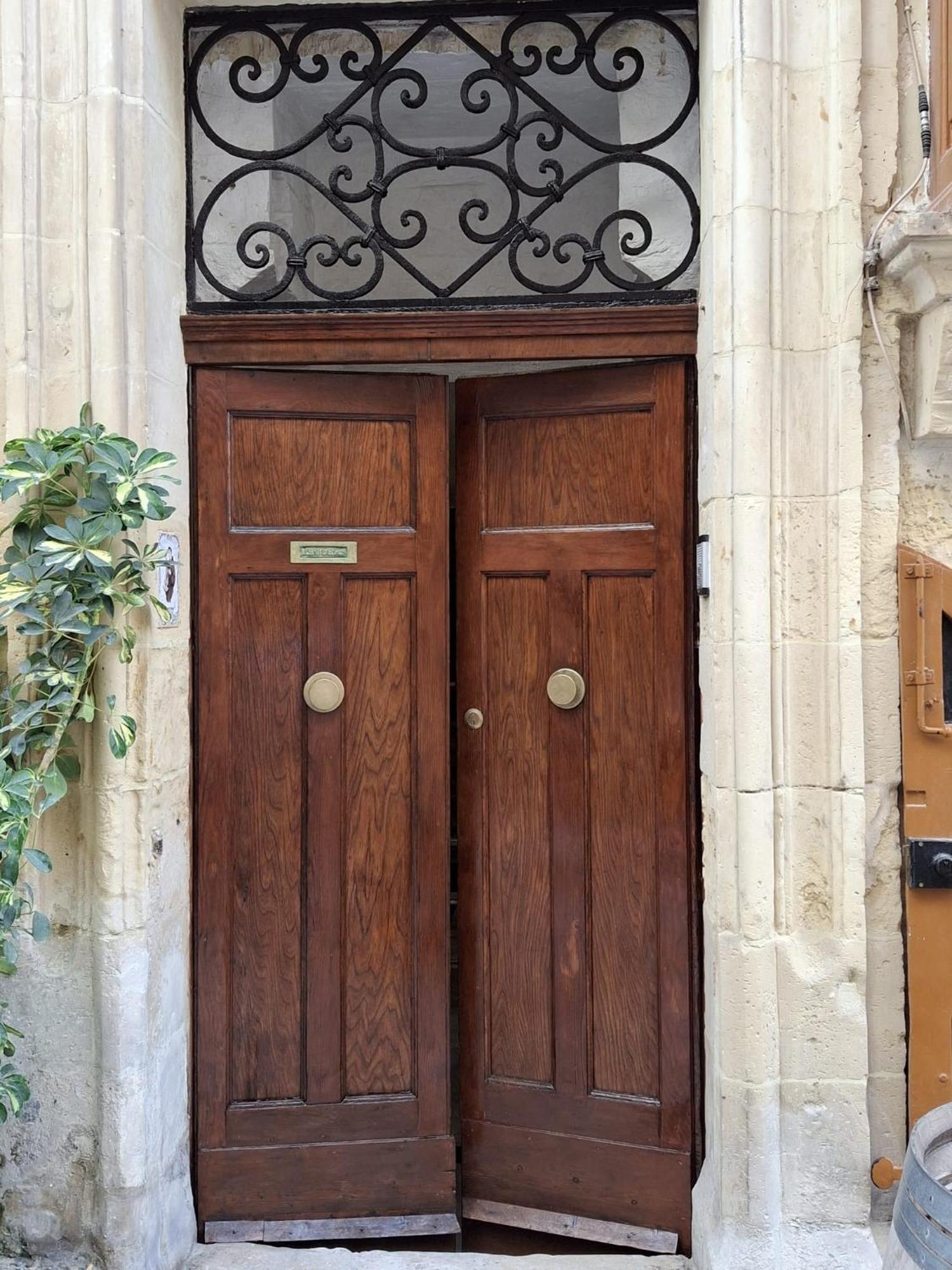 Matilde Valletta Suites Экстерьер фото