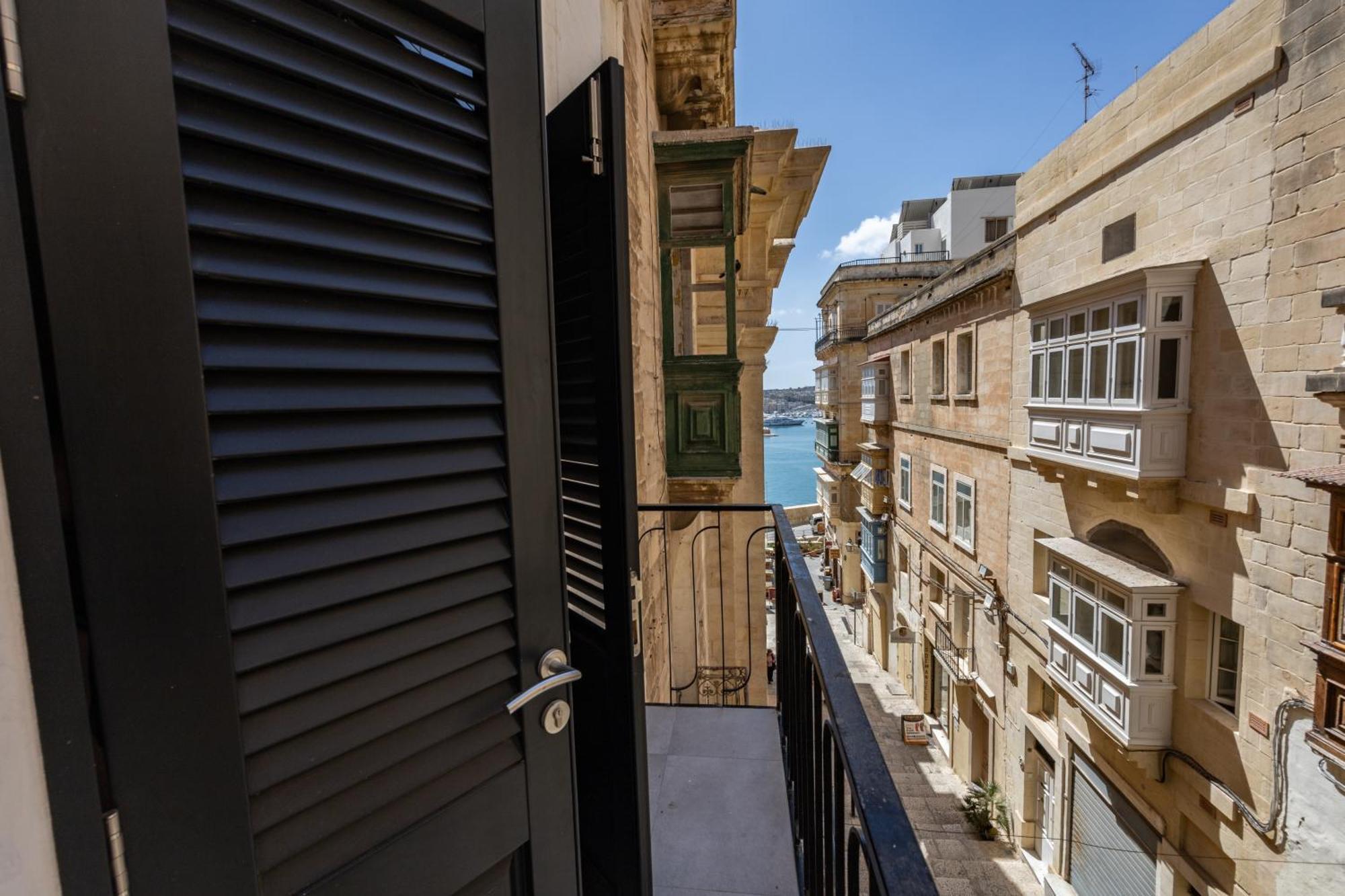 Matilde Valletta Suites Экстерьер фото