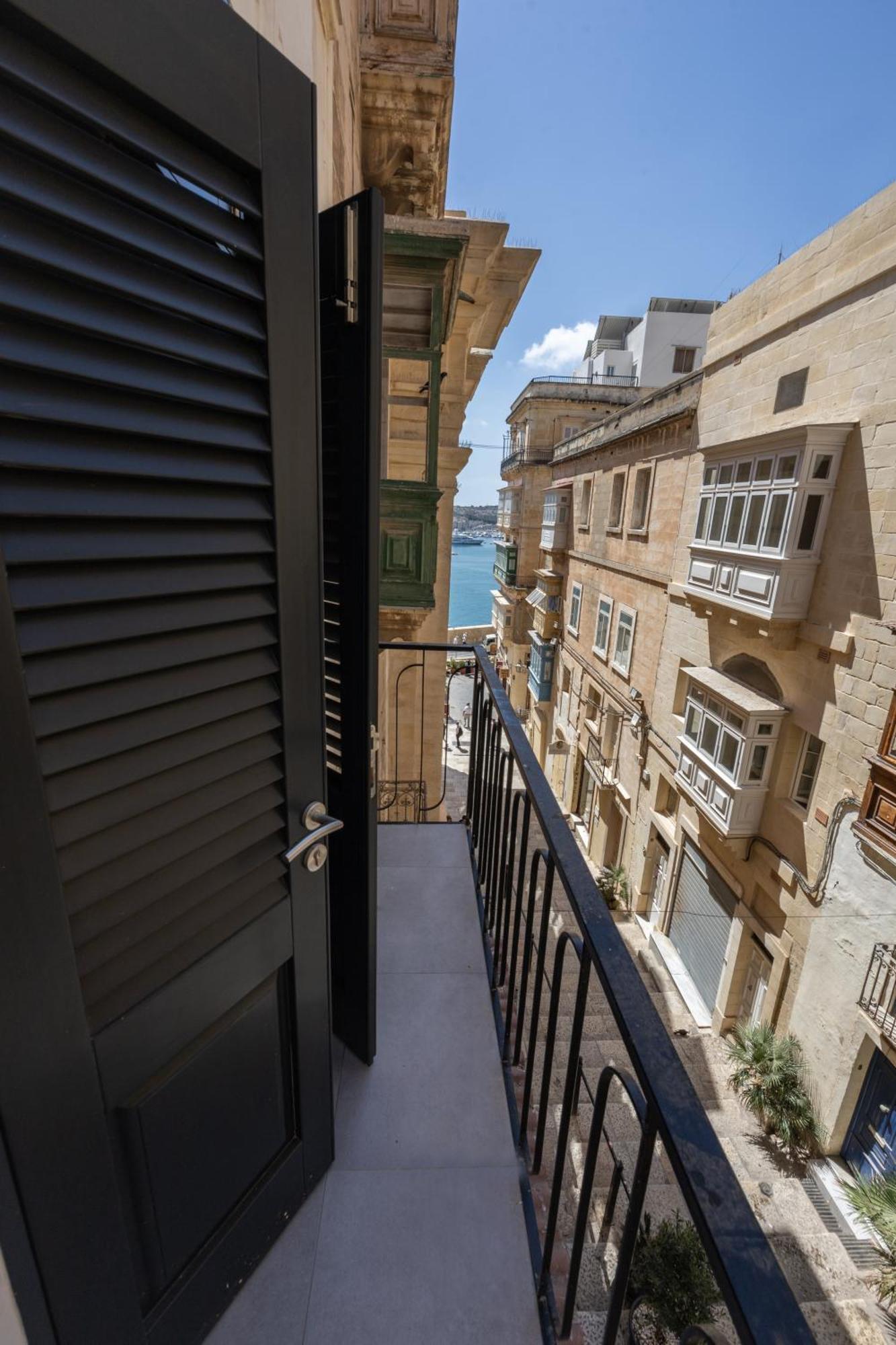 Matilde Valletta Suites Экстерьер фото