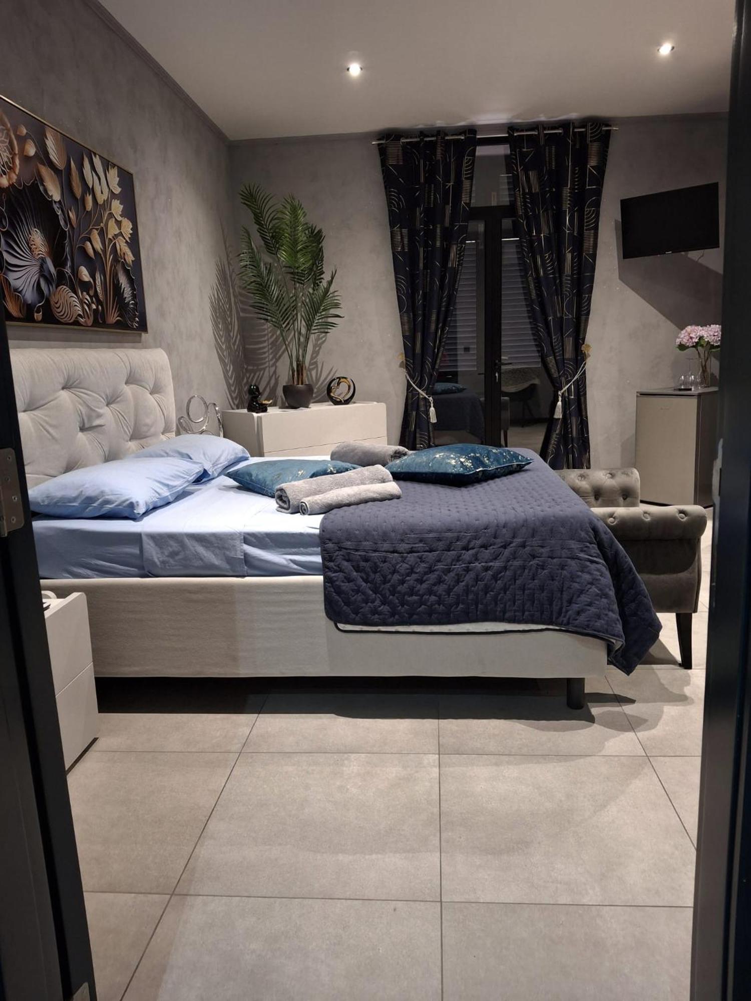 Matilde Valletta Suites Экстерьер фото